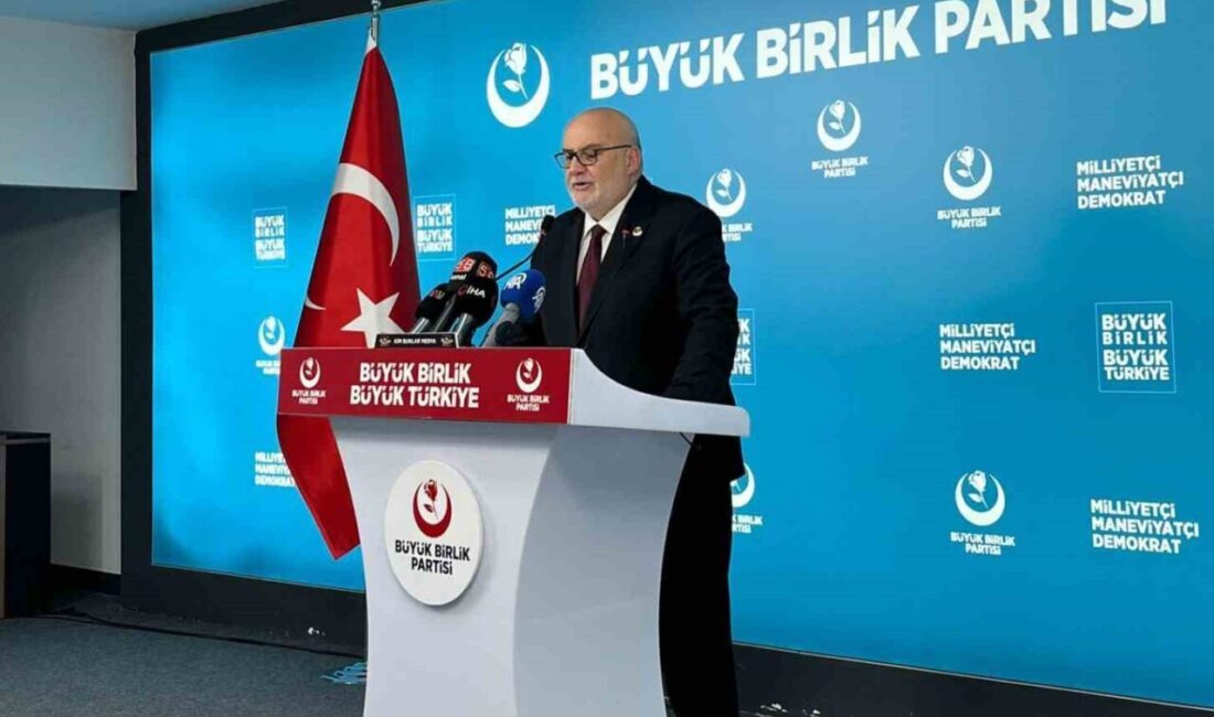 Büyük Birlik Partisi (BBP) Genel Sekreteri Ahmet Yelis, 33 yıldır