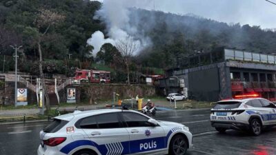 Kuruçeşme’deki bir restorantın arka kısmında çıkan yangın ormanlık alana yayılmadan