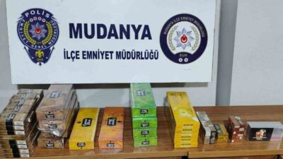 Bursa’da yapılan bir polis operasyonunda, kaçak sigara satışı şüphesiyle aranan