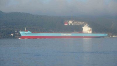 Çanakkale Boğazı’nda seyreden 229 metre uzunluğundaki ‘MAERSK UTAH’ isimli konteyner