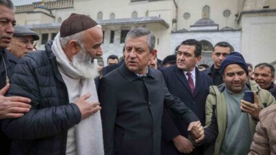 Cumhuriyet Halk Partisi Genel Başkanı Özgür Özel, Ankara Kocatepe Camii’nde