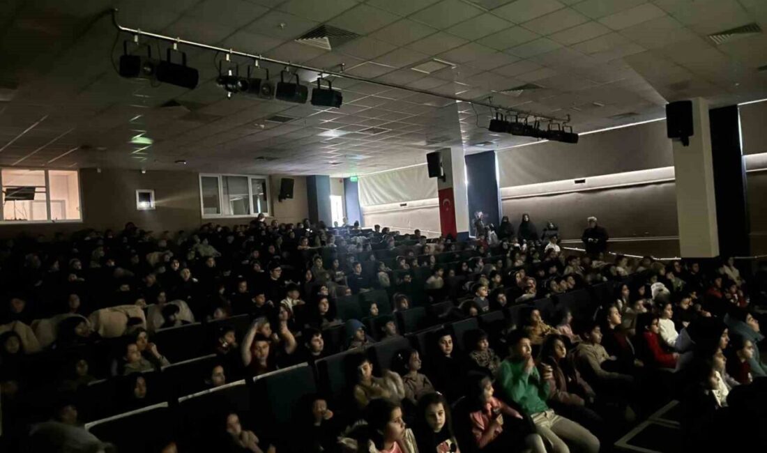 Çorum Belediyesi, yarıyıl tatilinde çocuklara keyifli vakit geçirtmek amacıyla düzenlediği