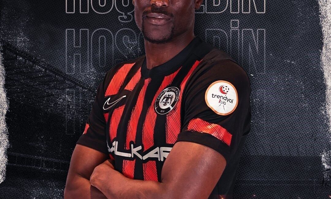 Çorum FK, Trendyol 1. Lig ekibinden ayrılan Mame Thiam ile