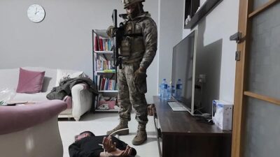 Kocaeli’de, 29 Aralık tarihinde gerçekleştirilen bir operasyonda, DEAŞ ve El