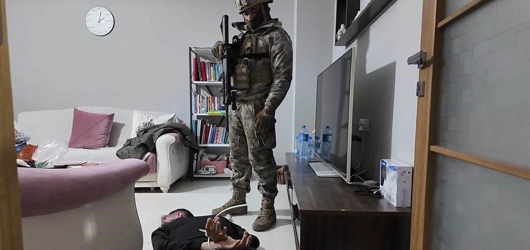 Kocaeli’de, 29 Aralık tarihinde gerçekleştirilen bir operasyonda, DEAŞ ve El