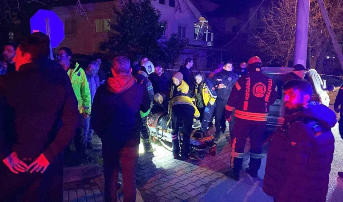 Kocaeli’nin Kartepe ilçesinde meydana gelen bir kaza sonucunda, sürücüsünün direksiyon