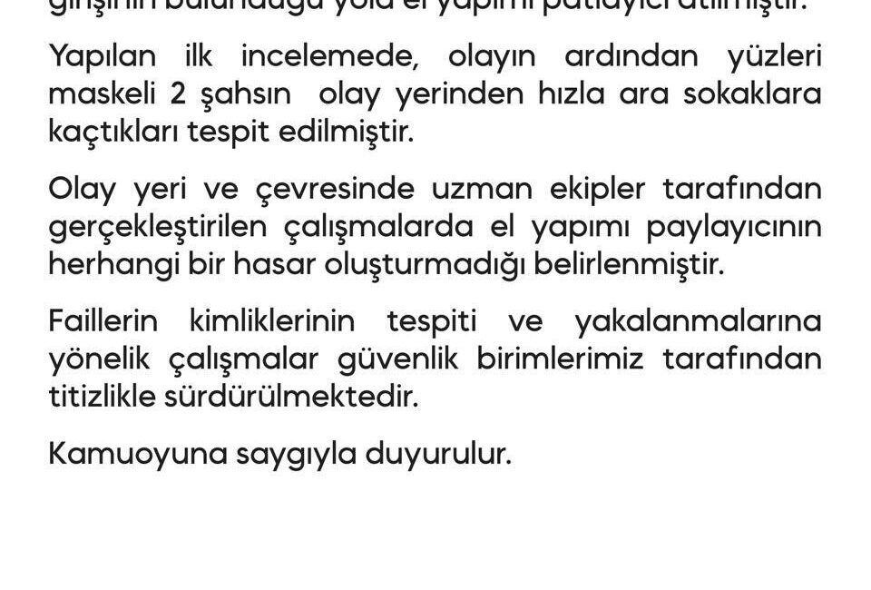 Diyarbakır Emniyet Müdürlüğü hizmet binasının girişine el yapımı patlayıcı atıldı.