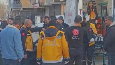 Diyarbakır’ın Kayapınar ilçesinde, iki otomobilin çarpışması sonucu meydana gelen trafik