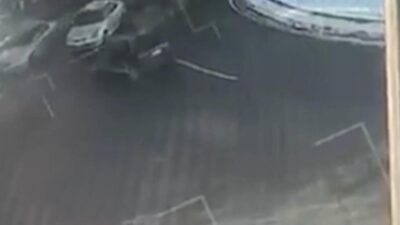 Kocasinan ilçesinde bir kavşakta meydana gelen olayda aracını drift yaparak