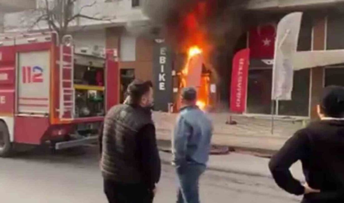 Kocaeli’nin Çayırova ilçesinde bulunan bir bisiklet tamir atölyesinde çıkan yangın,