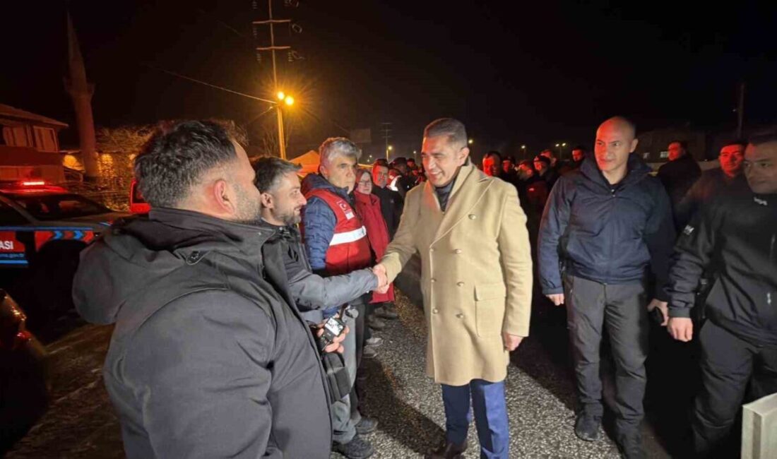 Düzce Valisi Selçuk Aslan, resmi kurum ve kuruluşların yeni yılını