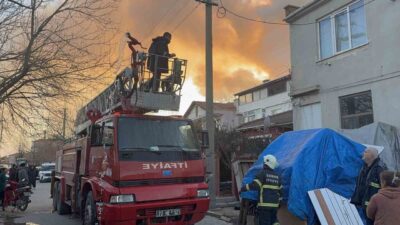 Edirne’de, Yıldırım Beyazıt Mahallesi’nde bir kömür deposunda başlayan ve çevredeki