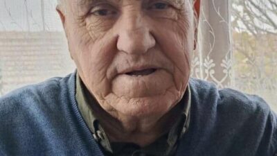 Keşan ilçesine bağlı Çamlıca köyünde evinin önünde el frenini çekmeyi