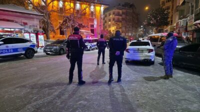 Elazığ’da, polis ekipleri tarafından gece saatlerinde gerçekleştirilen geniş kapsamlı asayiş