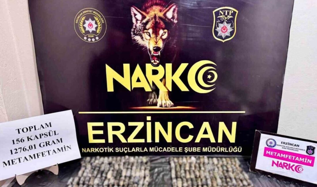 Erzincan’da uyuşturucu ticareti ve kullanımıyla ilgili operasyon kapsamında bir otobüste