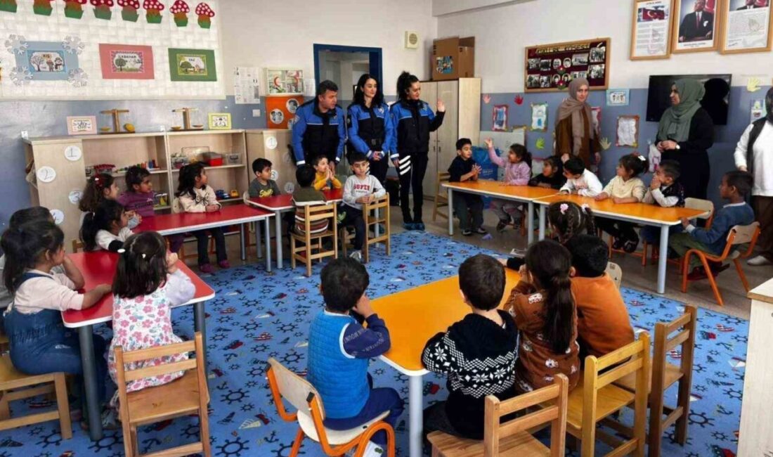 Erzincan İl Emniyet Müdürlüğü Toplum Destekli Polislik Şube Müdürlüğü ekipleri,