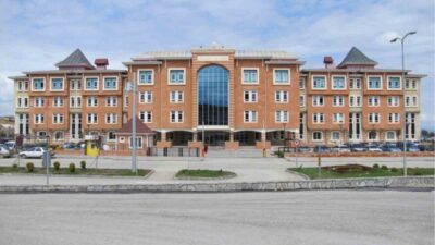 Kastamonu’da, bilinci kapalı halde sokakta bulunan ve evinde uyuşturucu madde