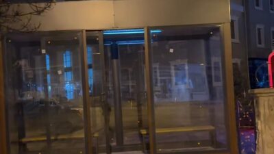 Yerköy Belediyesi tarafından ilçede hayata geçirilen yeni otobüs durakları, vatandaşlardan