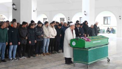 Eskişehir’de bir araçla yarış sırasında çarpmanın kurbanı olan 14 yaşındaki