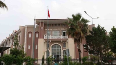 Fethiye’de bir kadını tüfekle yaralayan Veli K., tutuklanarak cezaevine gönderildi.