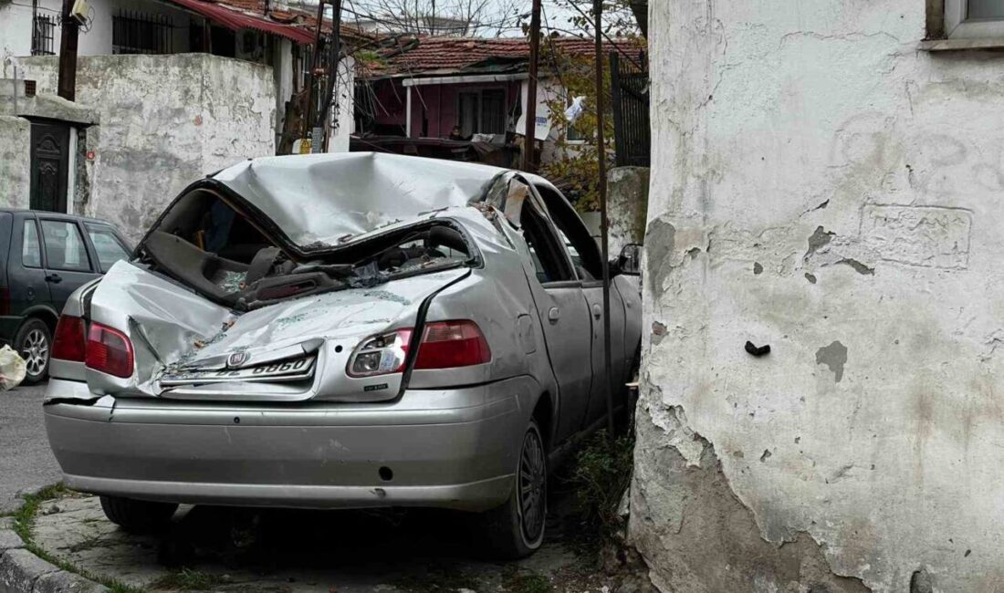 Gaziosmanpaşa ilçesinde şiddetli rüzgarın sebep olduğu bir olayda, Yenidoğan Mahallesi