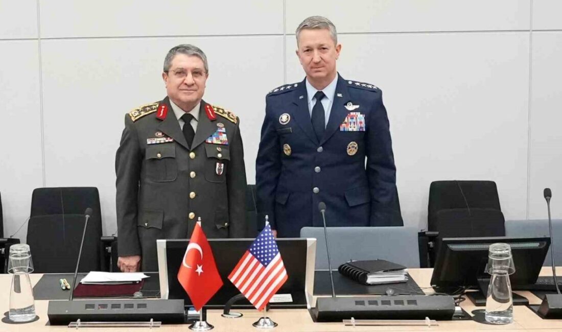 Genelkurmay Başkanı Orgeneral Selçuk Bayraktaroğlu, Brüksel’de gerçekleşen NATO Askeri Komite