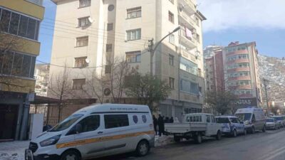 Gümüşhane Üniversitesi İletişim Fakültesi’nde öğretim üyesi olarak görev yapan Doç.