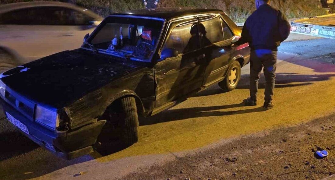 Bartın’da meydana gelen trafik kazasında iki otomobil çarpıştı ve kazada