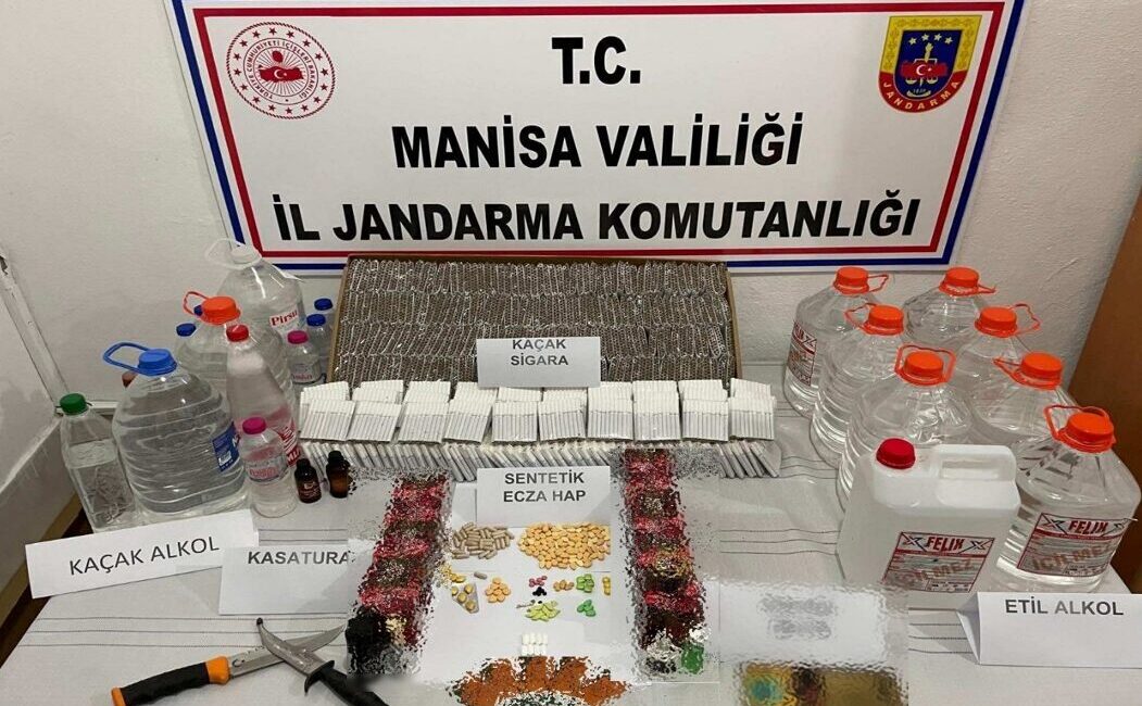 Manisa’nın Akhisar ilçesine bağlı Jandarma Özel Asayiş Timi (JASAT) ile