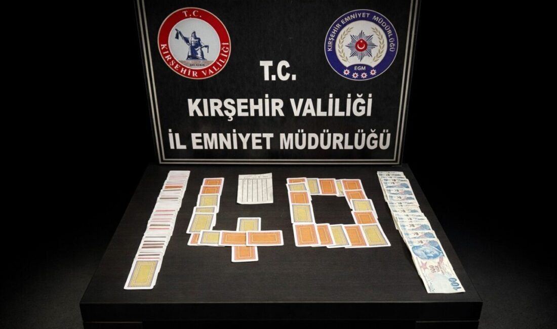 Kumar bağımlılığının önlenmesine yönelik çalışmalar kapsamında Kırşehir’de bir kahvehanede kumar