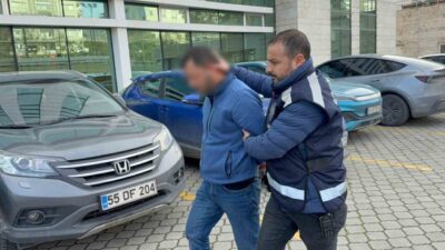 Samsun’da bir kahvehanede meydana gelen olayda, sandalyeden düşerek ağır yaralanan