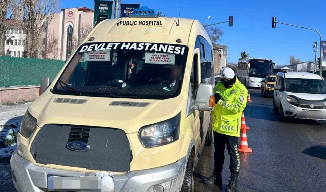 Kars’ta, trafik güvenliğinin artırılması ve standartların yükseltilmesi amacıyla trafik ekipleri