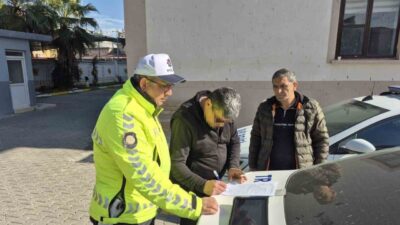 Adana’da, trafikte yol verme konusunda çıkan bir anlaşmazlık sonucunda meydana