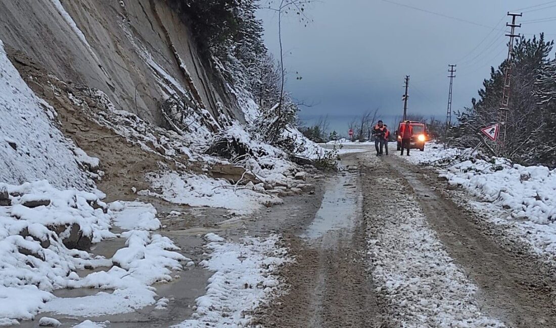 Kastamonu bölgesinde iki farklı noktada heyelan meydana geldi ve bu