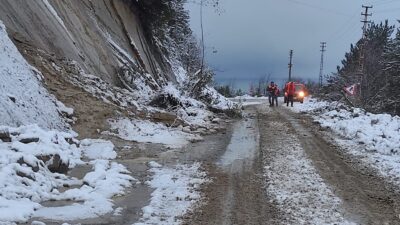 Kastamonu bölgesinde iki farklı noktada heyelan meydana geldi ve bu