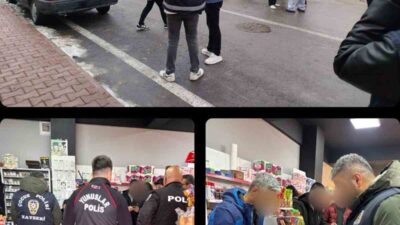 Kayseri’de polis ekipleri, okullarda güvenliği sağlamak amacıyla gerçekleştirilen çalışmalarda toplam
