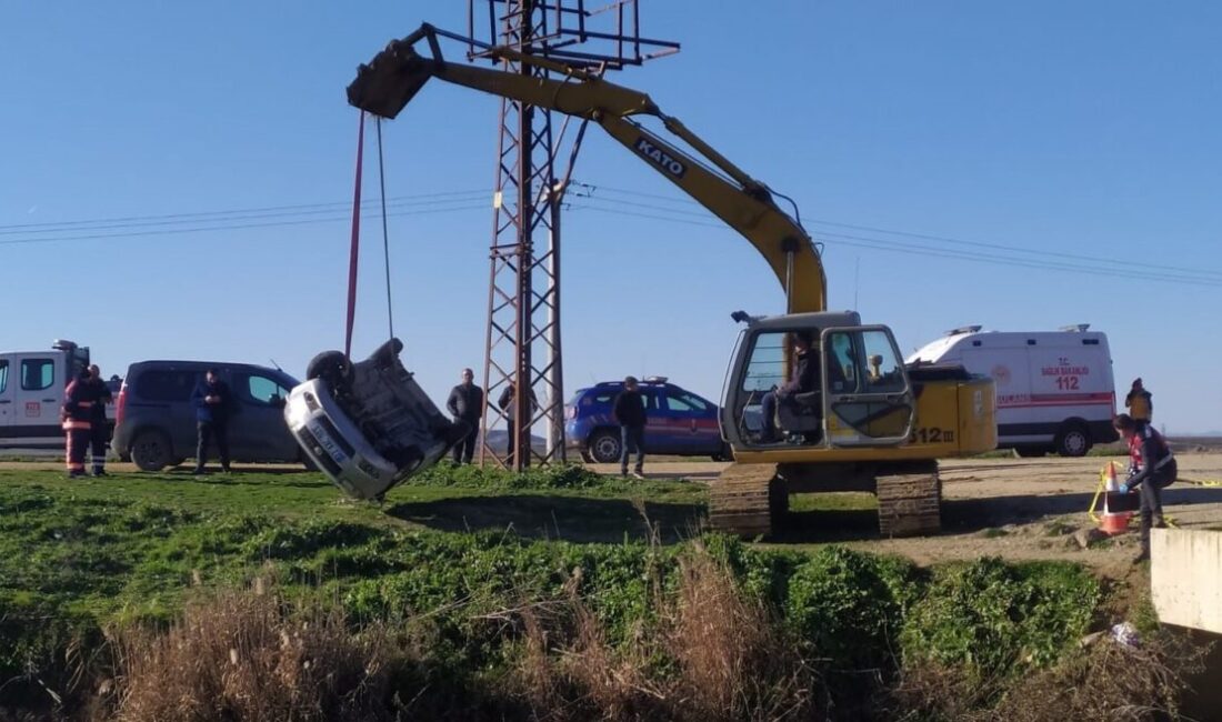 Edirne’nin Keşan ilçesine bağlı Orhaniye köyünde meydana gelen bir trafik