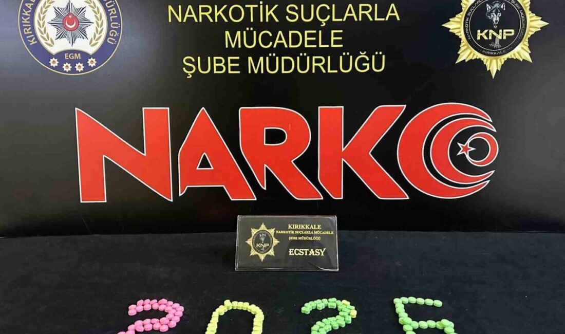 Kırıkkale’de, polis ekipleri tarafından durdurulan bir araçta 150 adet ecstasy