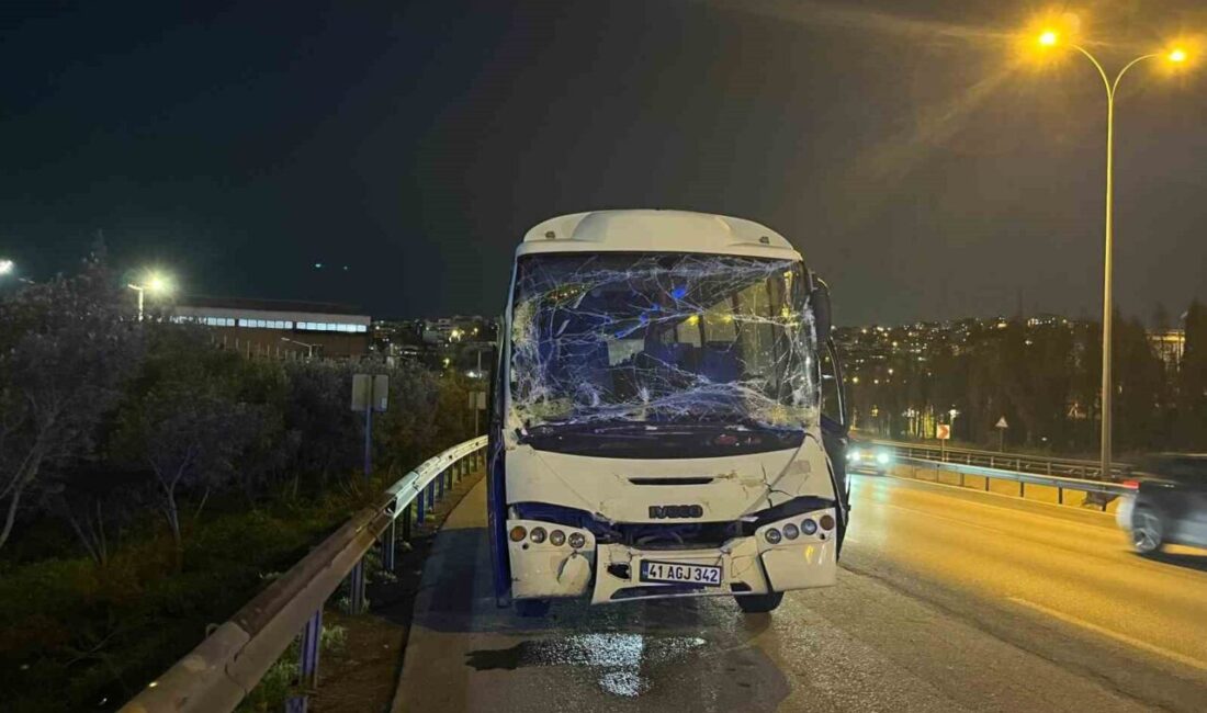 TEM Otoyolu’nda meydana gelen kazada, Dilovası ilçesinde seyir halinde olan