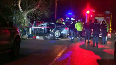 Bursa’nın İnegöl ilçesinde meydana gelen bir trafik kazasında, otomobilin kontrolden