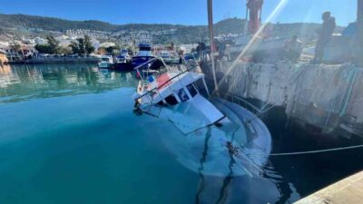 Muğla’nın Milas ilçesine bağlı Güllük Mahallesi’nde sert hava koşullarının etkisiyle