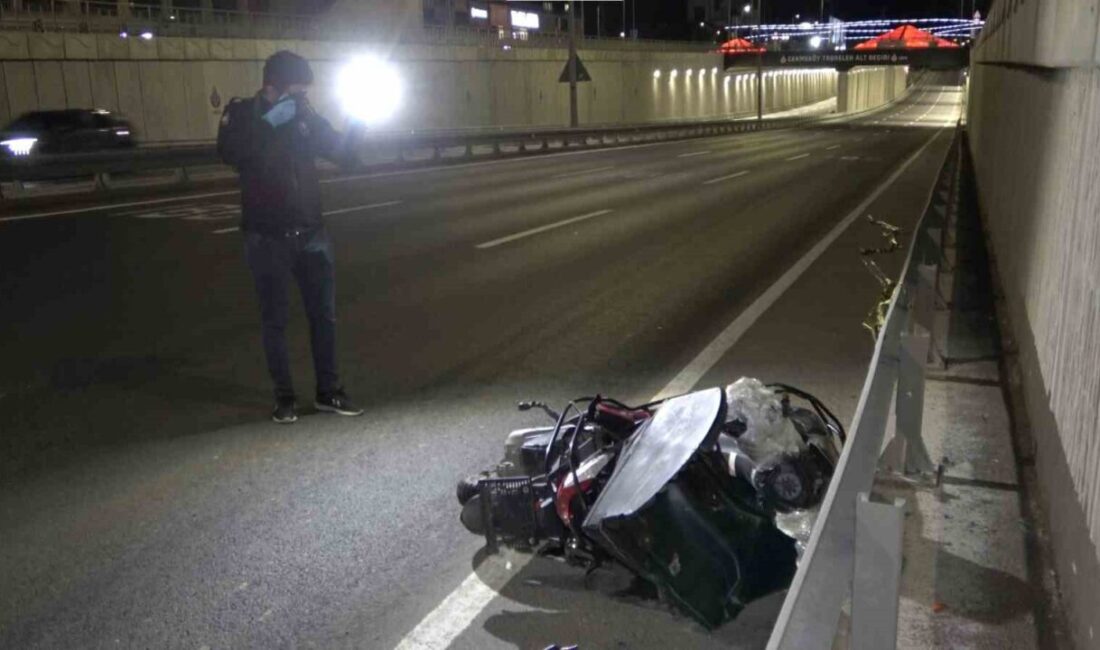 Çekmeköy ilçesinde makas atan ve aşırı hızla seyreden bir aracın
