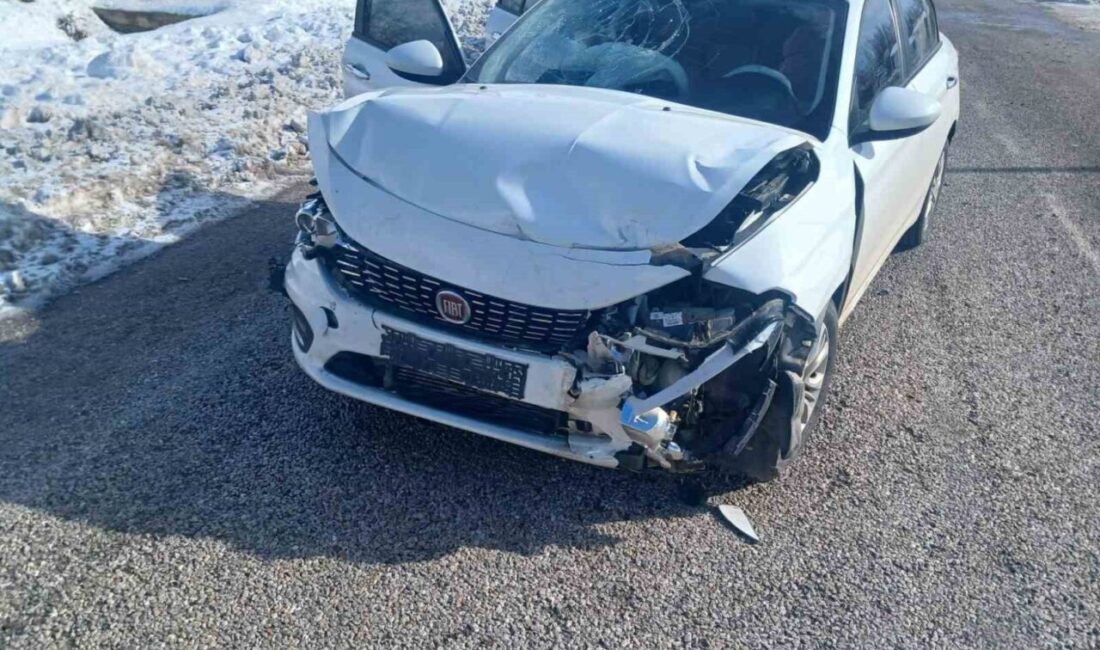 Malatya’da meydana gelen trafik kazasında 2 aracın karışması sonucu 3