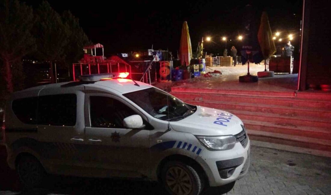 Malatya’da yaşanan bir olayda, bir kafede çıkan silahlı ve bıçaklı
