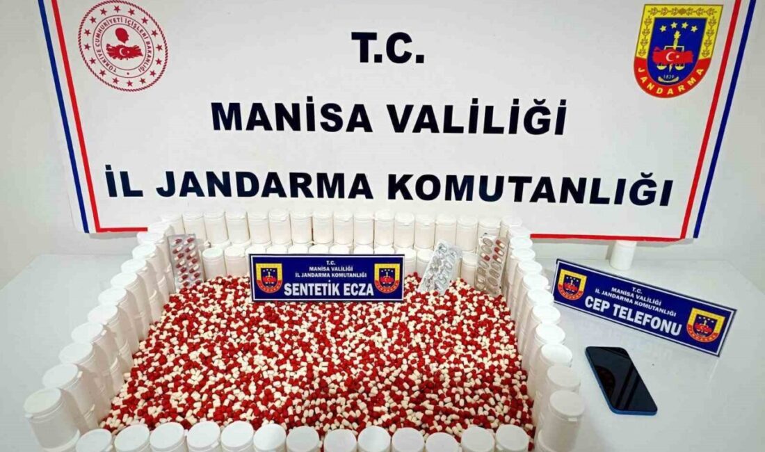 Manisa’da gerçekleştirilen bir operasyonda 6 bin 71 adet sentetik uyuşturucuyla