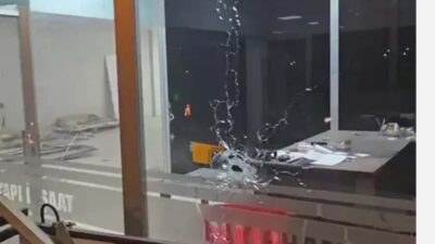 Mardin’in Kızıltepe ilçesinde bir aileye ait iş yerlerinin bulunduğu dükkanlar,