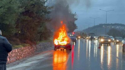 Bursa’da bugün sabah saatlerinde Mudanya Yolu üzerinde, Mudanya istikametinden Bursa