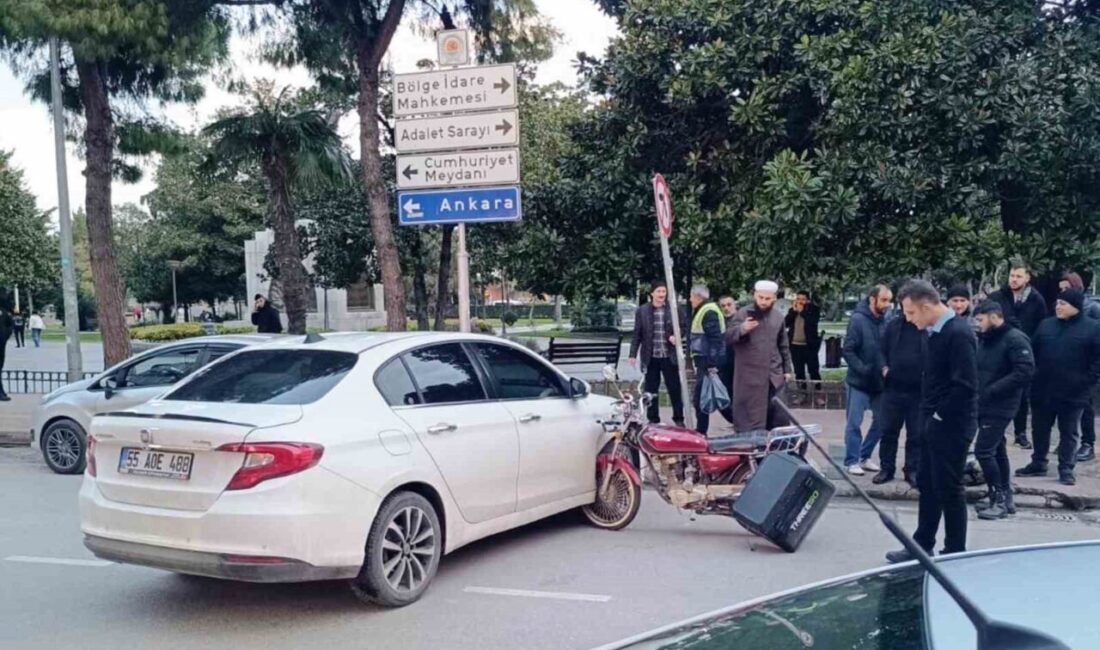 Samsun’da bir trafik kazası meydana geldi, bu kazada motosiklet bir