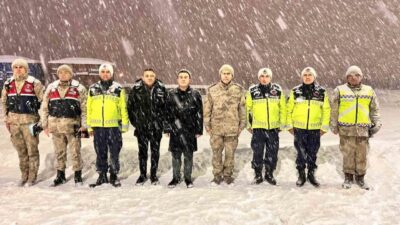 Ağrı’nın Patnos ilçesinde yeni yıl sebebiyle güvenlik güçlerine moral ziyareti