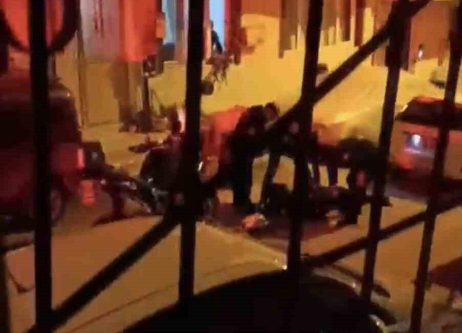 Bursa’da, polis ekiplerinin ‘dur’ ihtarına uymayarak kaçmaya çalışan şüpheliler, yaklaşık